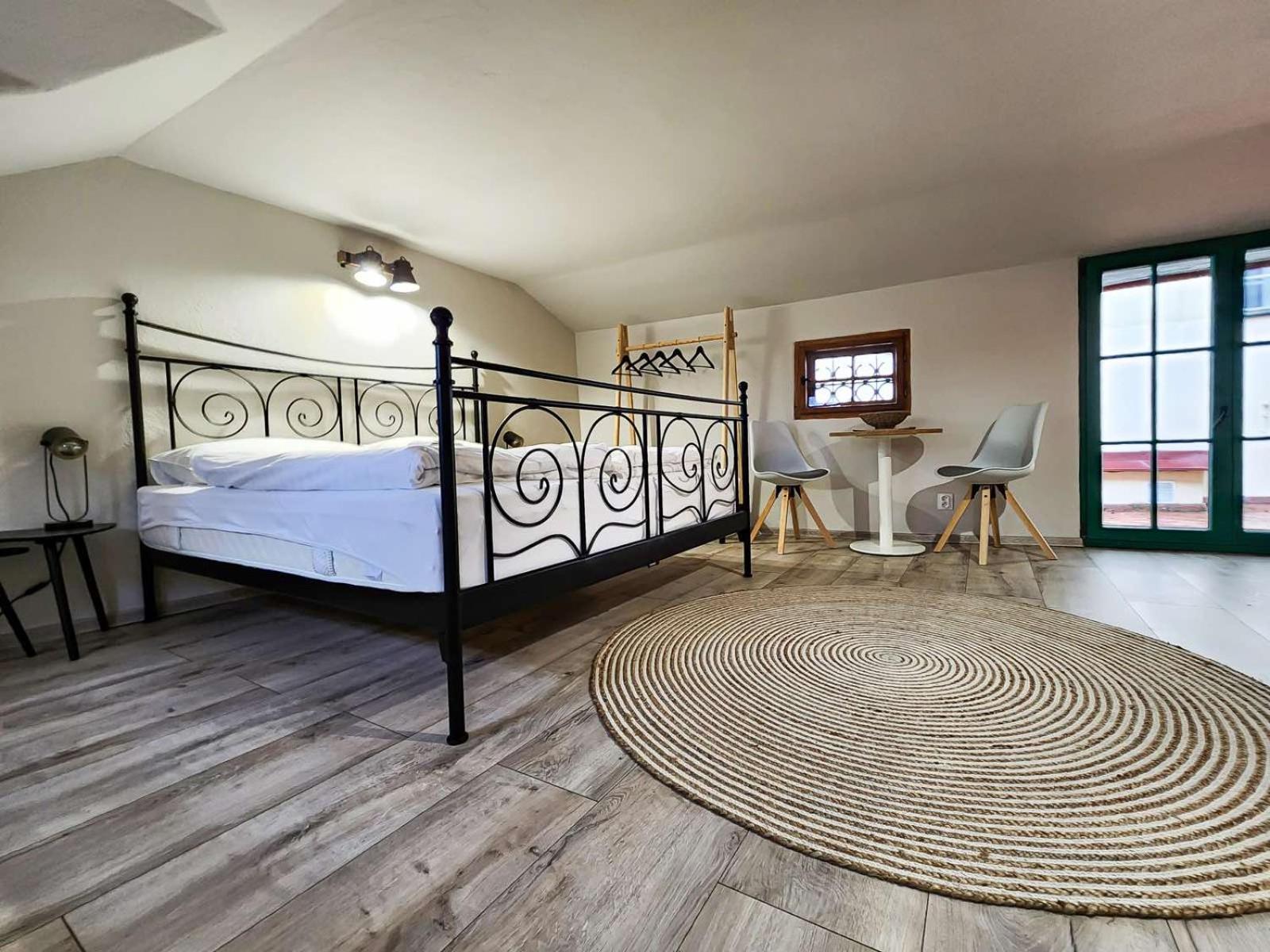 Apartmany Rangifer Plzeň Buitenkant foto